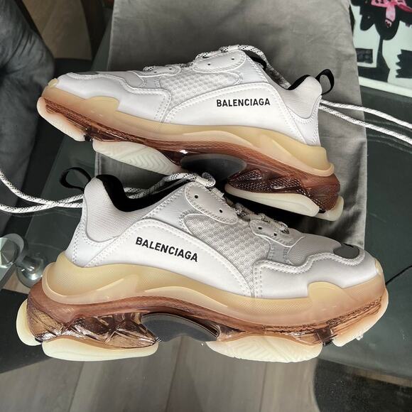 Balenciaga triple s clear sole main image 5